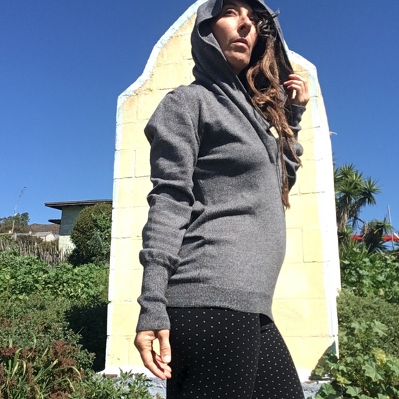 Unconditional London Grey small sweater - Picture 4 of 7